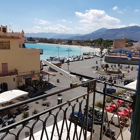 Apartment Mediterraneo Mondello